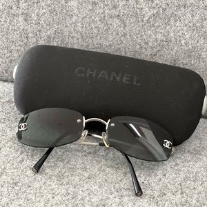 Chanel WomenSunglasses 4002 Green Lens Silver Frameless Sunglasses